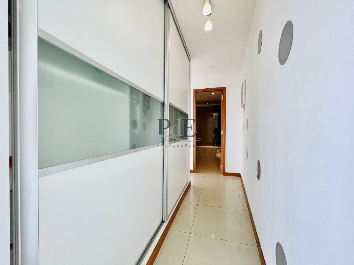 Excelente Apartamento de 2 Dormitorios en Punta del Este - Imagen 10