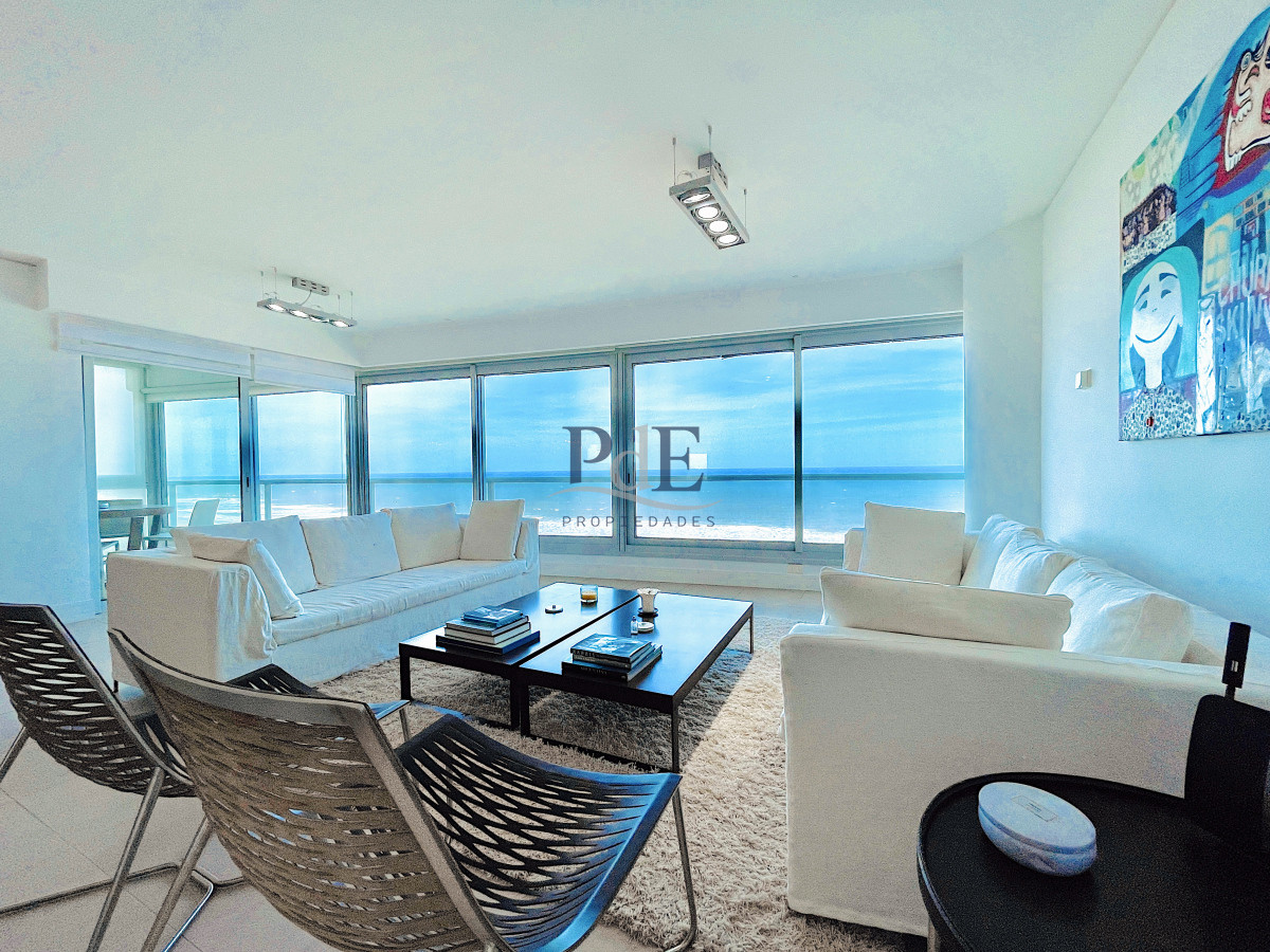 Frente al mar espectacular apartamento 3 dormitorios, alquiler y venta. 