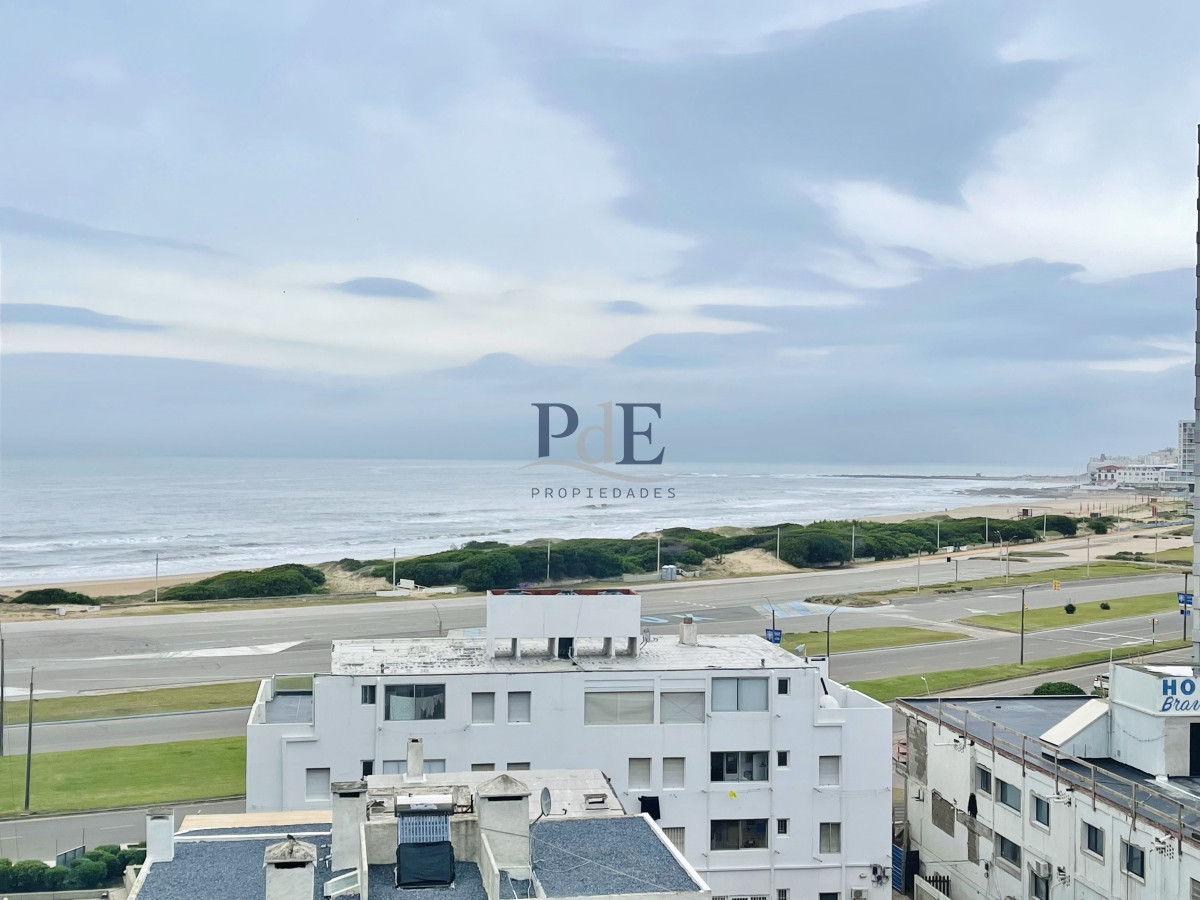 Moderno Apartamento de 2 Dormitorios en Playa Brava, Punta del Este - Imagen 22
