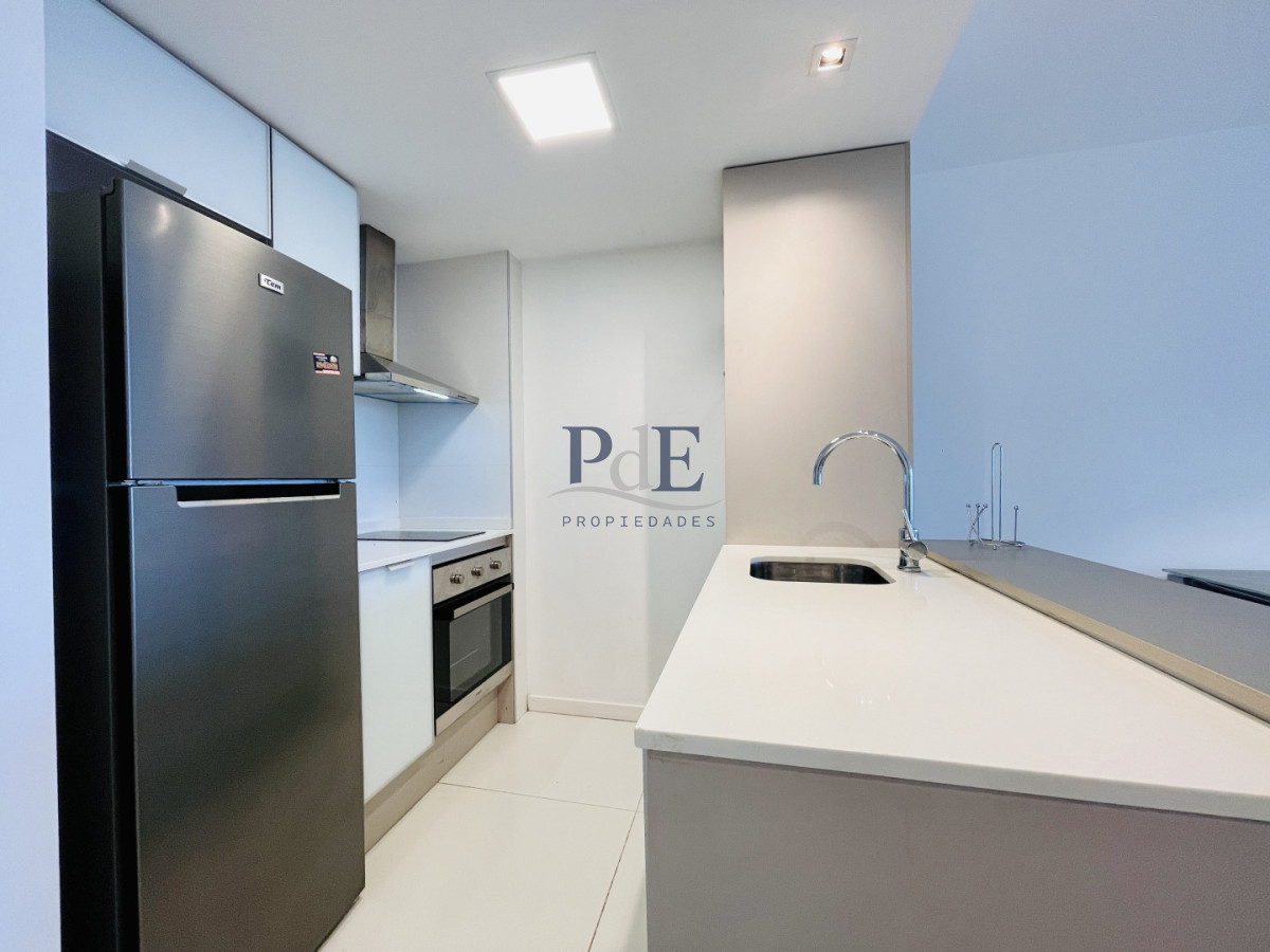 Apartamento Moderno de un dormitorio en Alquiler Anual, Torre con servicios  - Imagen 7