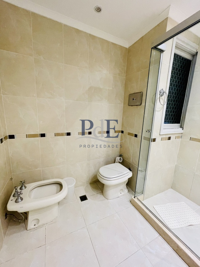 Casa en Lugano, Punta del Este. 5 dormitorios, terreno de 1400 m² - Imagen 37