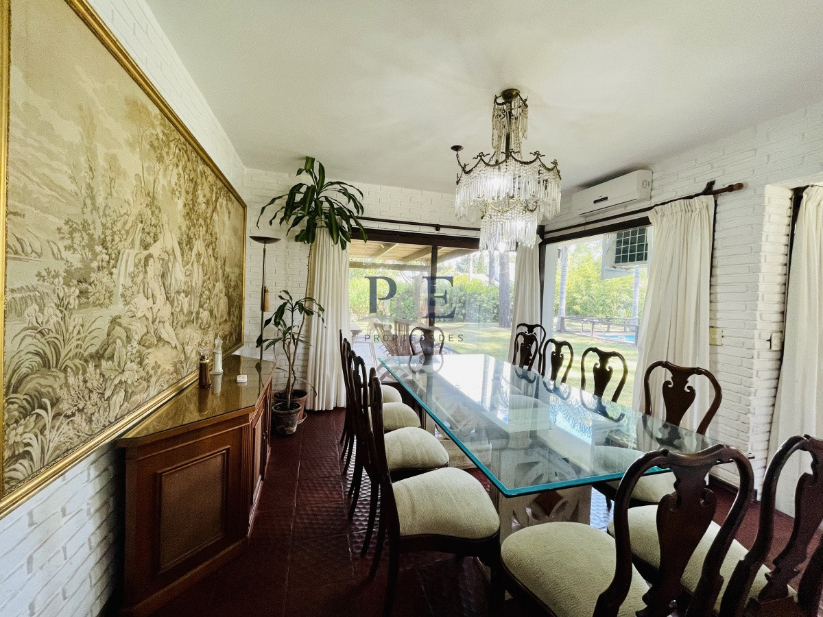 Casa en Lugano, Punta del Este. 5 dormitorios, terreno de 1400 m² - Imagen 12