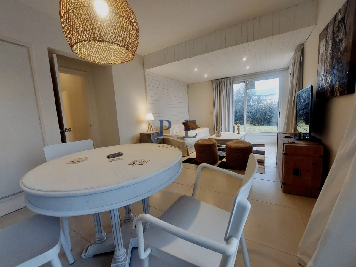 Casa en venta de 6 dormitorios con piscina en Montoya. La Barra - Imagen 35