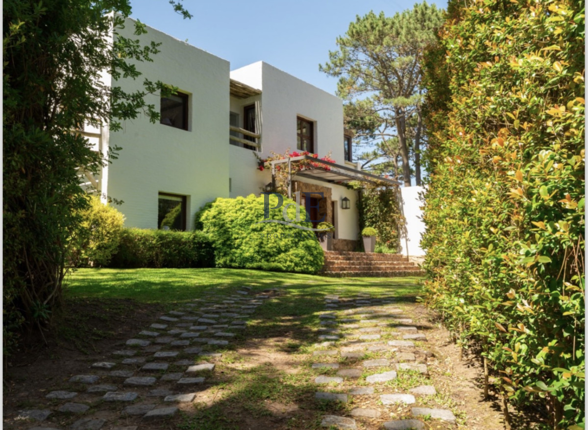 Casa de 5 dorm con Piscina y Vistas al Mar. Montoya, Punta del Este. - Imagen 41