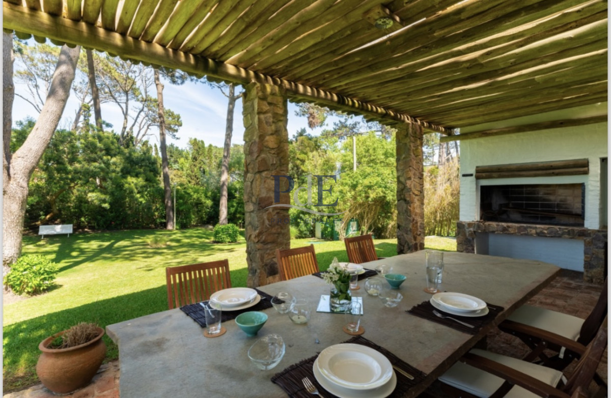 Casa de 5 dorm con Piscina y Vistas al Mar. Montoya, Punta del Este. - Imagen 14