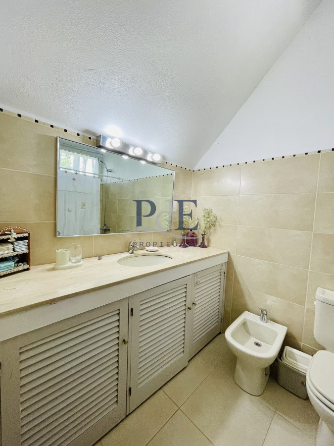 Casa en Lugano, Punta del Este. 5 dormitorios, terreno de 1400 m² - Imagen 27