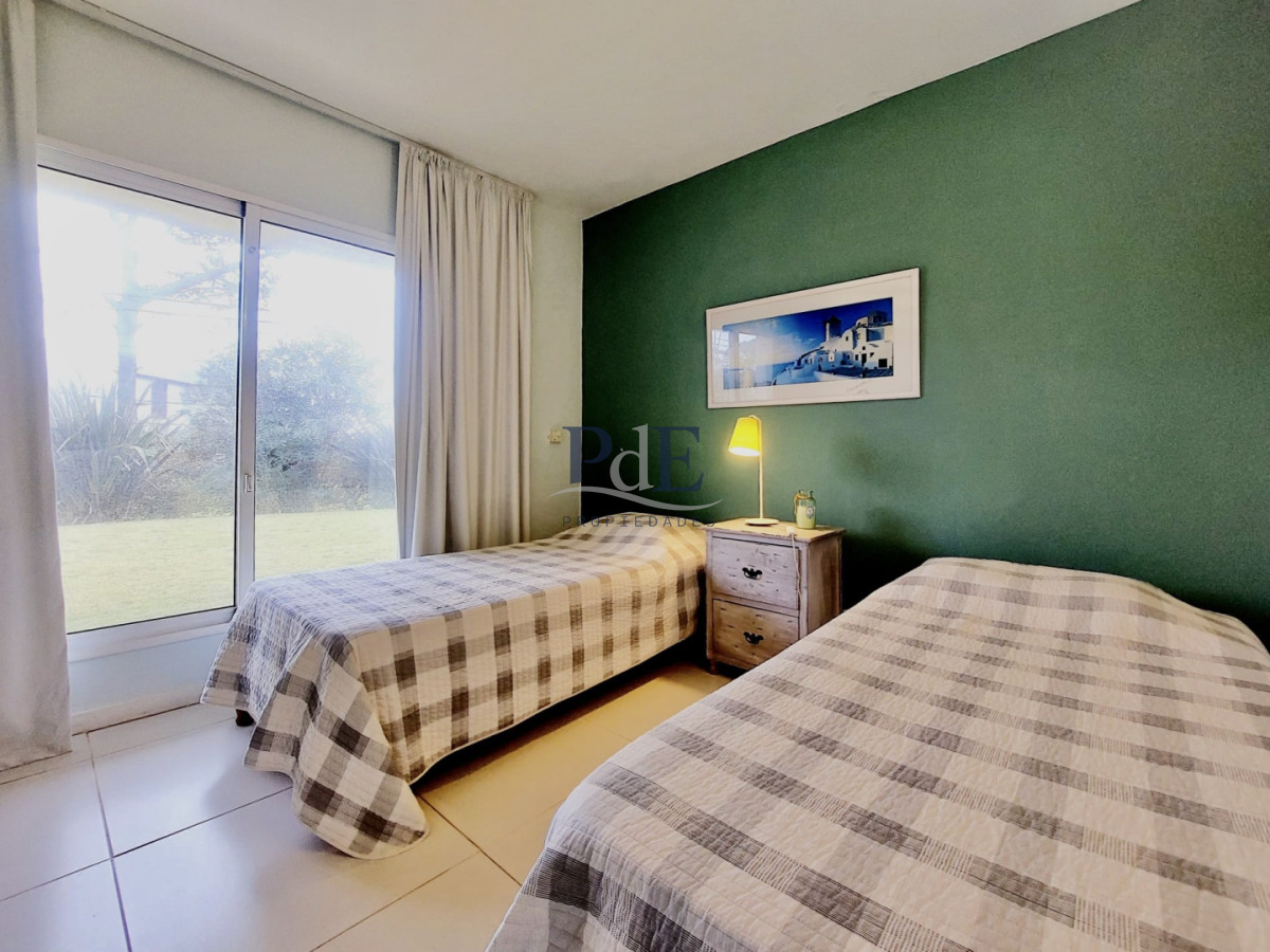 Casa en venta de 6 dormitorios con piscina en Montoya. La Barra - Imagen 29