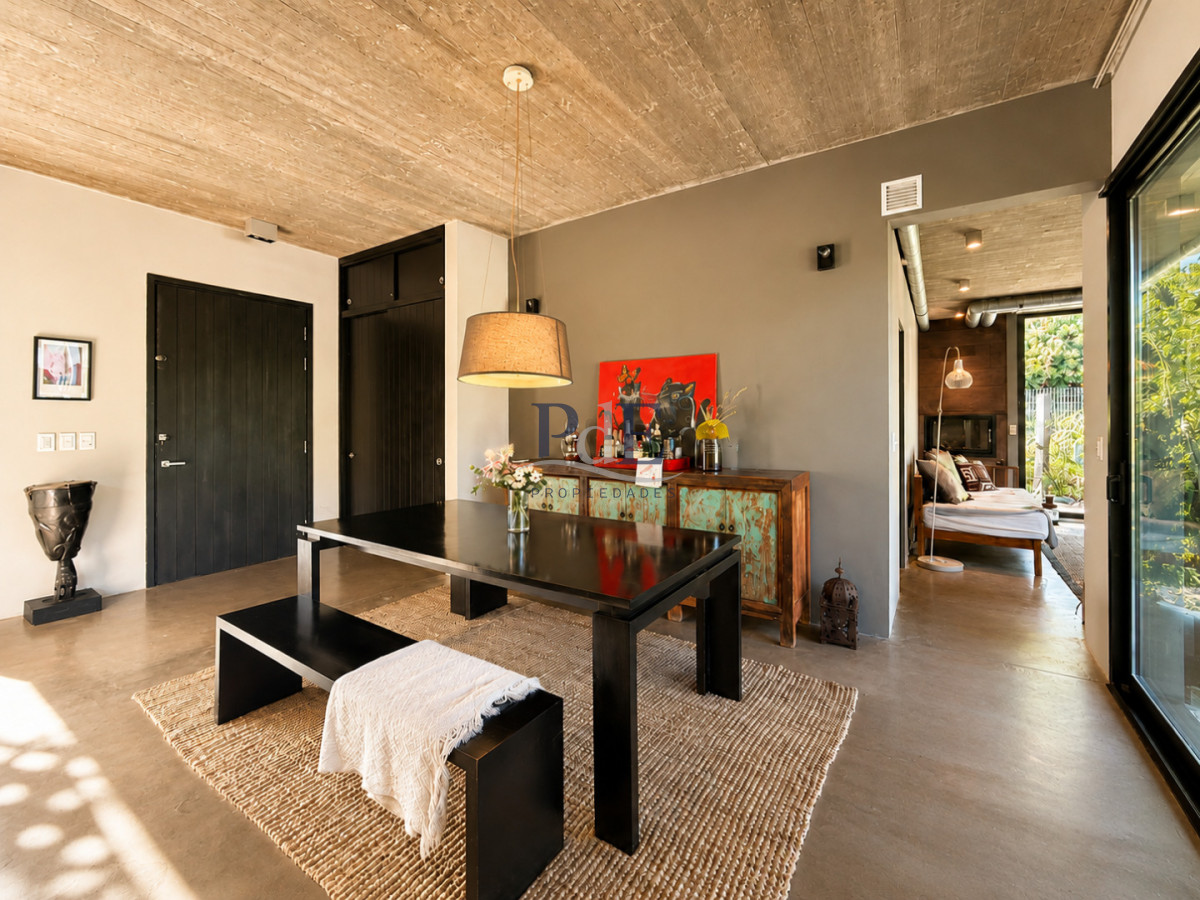 Residencia de Diseño Contemporáneo en Barrio Privado. Punta del Este - Imagen 6