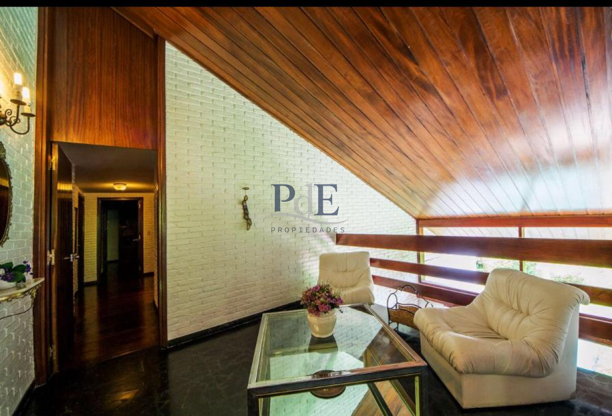 Excelente Casa de 4 Dormitorios en Playa Mansa, Ideal para vivir todo el año - Imagen 28