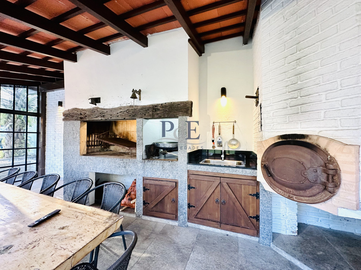 Espectacular casa de 5 dormitorios con piscina climatizada y barbacoa en Alquiler de Temporada!! - Imagen 38
