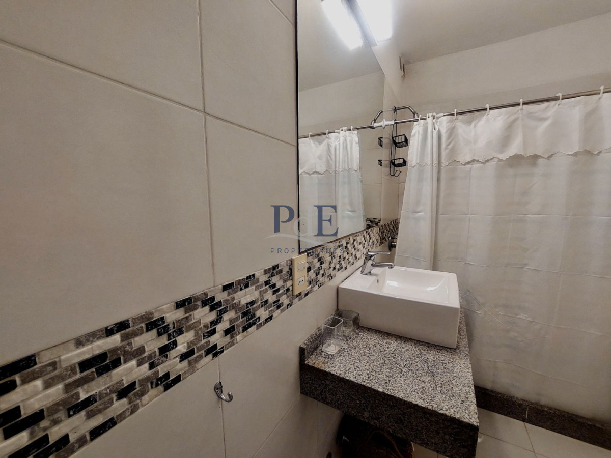 Casa en venta de 6 dormitorios con piscina en Montoya. La Barra - Imagen 30