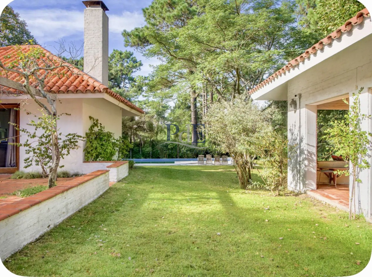 Exclusiva Casa en Alquiler de Temporada, Rincón del Indio, Punta del Este - Imagen 13
