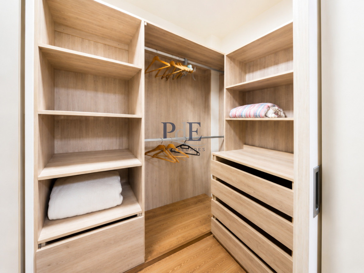 Casa de categoría en Playa Mansa a 800 metros del mar, 5 Dormitorios, Piscina Climatizada y Barbacoa. Punta del Este - Imagen 18