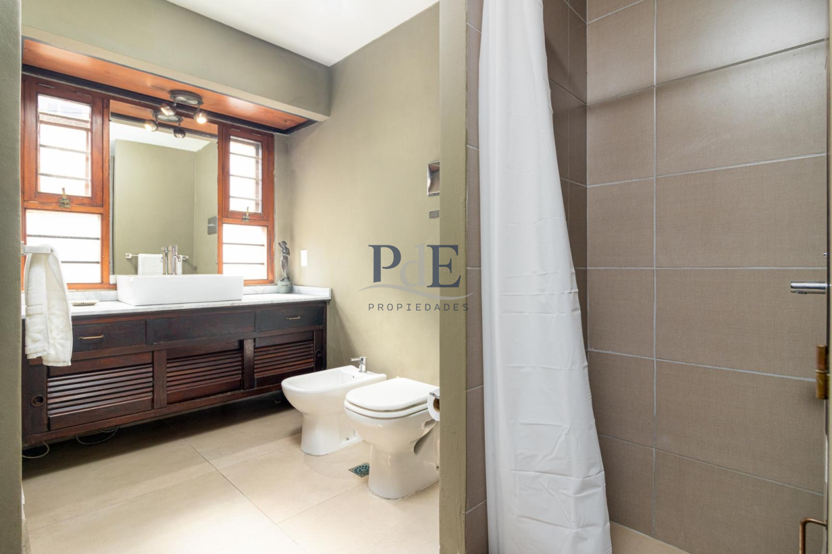 Casa en Península, Punta del Este. 5 dormitorios, terreno de 612 m² - Imagen 9
