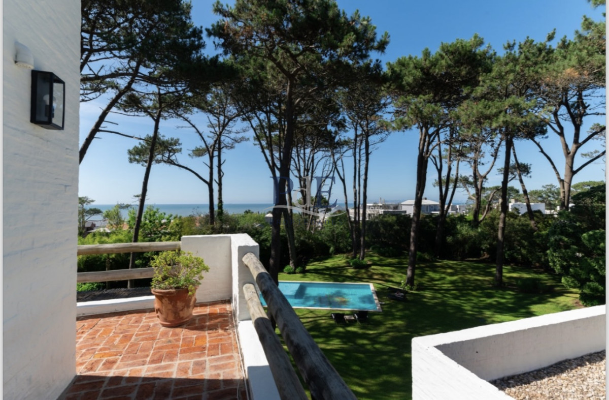 Casa de 5 dorm con Piscina y Vistas al Mar. Montoya, Punta del Este. - Imagen 34