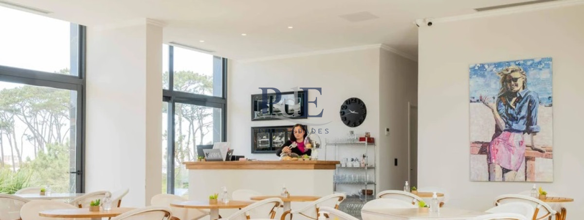 Excelente Apartamento de 2 Dormitorios, frente playa Mansa. - Imagen 20