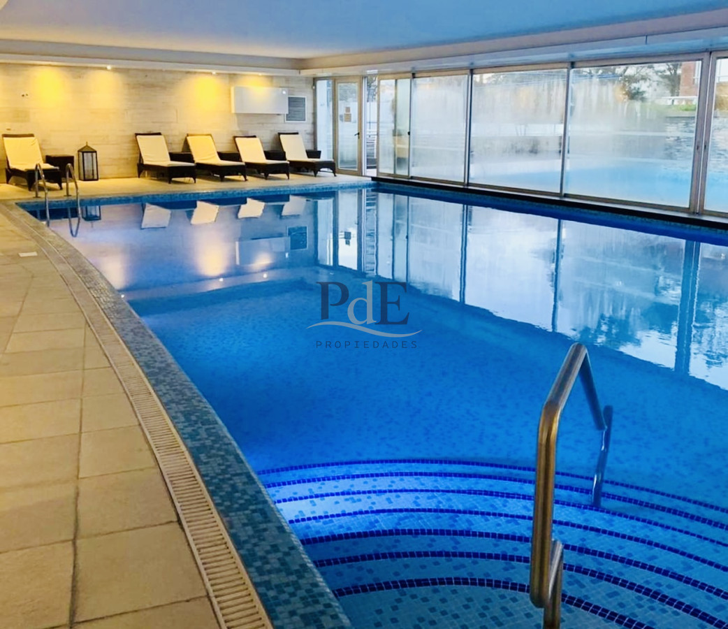 Excelente Apartamento de 2 Dormitorios con Vista al Mar, Playa Mansa - Imagen 41