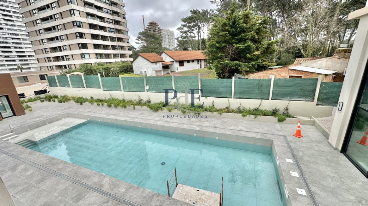 Apartamento a estrenar en Alquiler Anual de 1 Dormitorio zona Roosevelt  - Imagen 31
