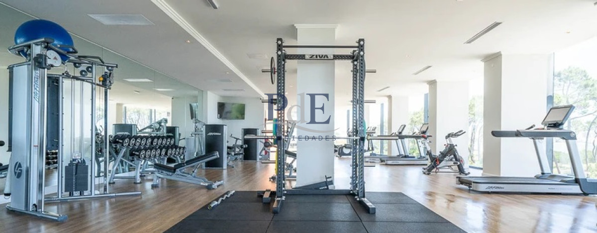 Excelente Apartamento de 2 Dormitorios, frente playa Mansa. - Imagen 18