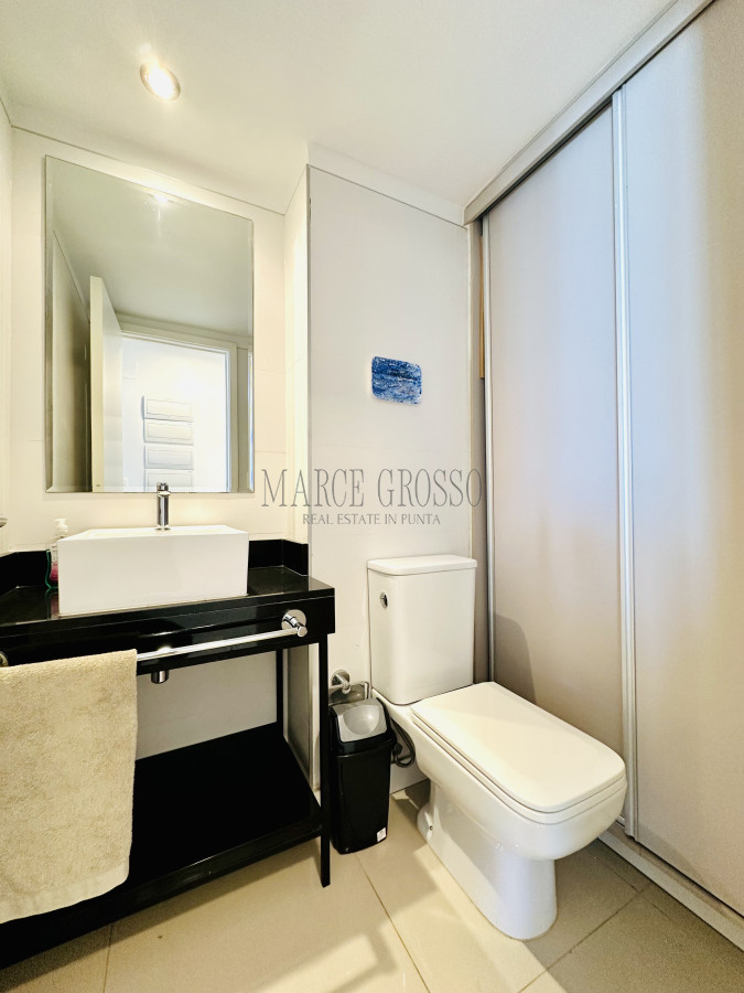 Apartamento ID.107 - Moderno Apartamento de 3 Dormitorios en Suite, zona Hotel Enjoy, Punta del Este