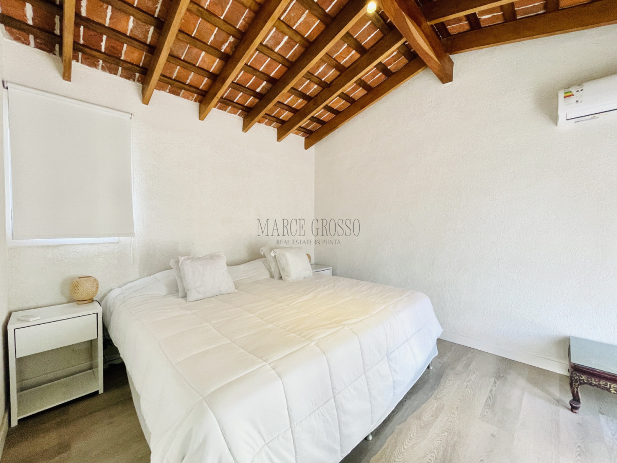 Apartamento ID.183 - Alquiler anual o invernal de apartamento dúplex con parrillero propio en Rincón del Indio