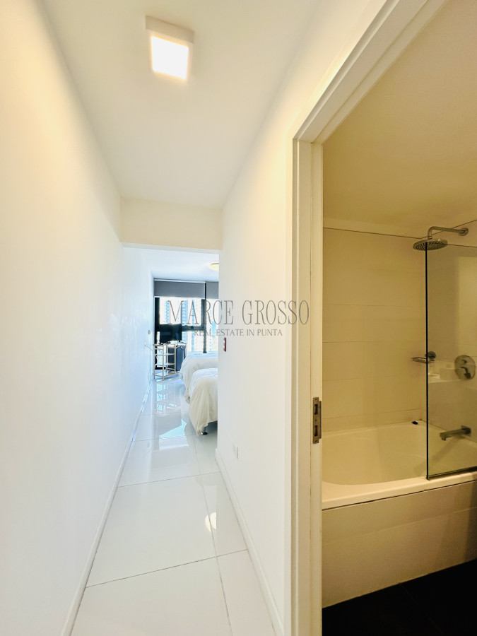 Apartamento ID.107 - Moderno Apartamento de 3 Dormitorios en Suite, zona Hotel Enjoy, Punta del Este