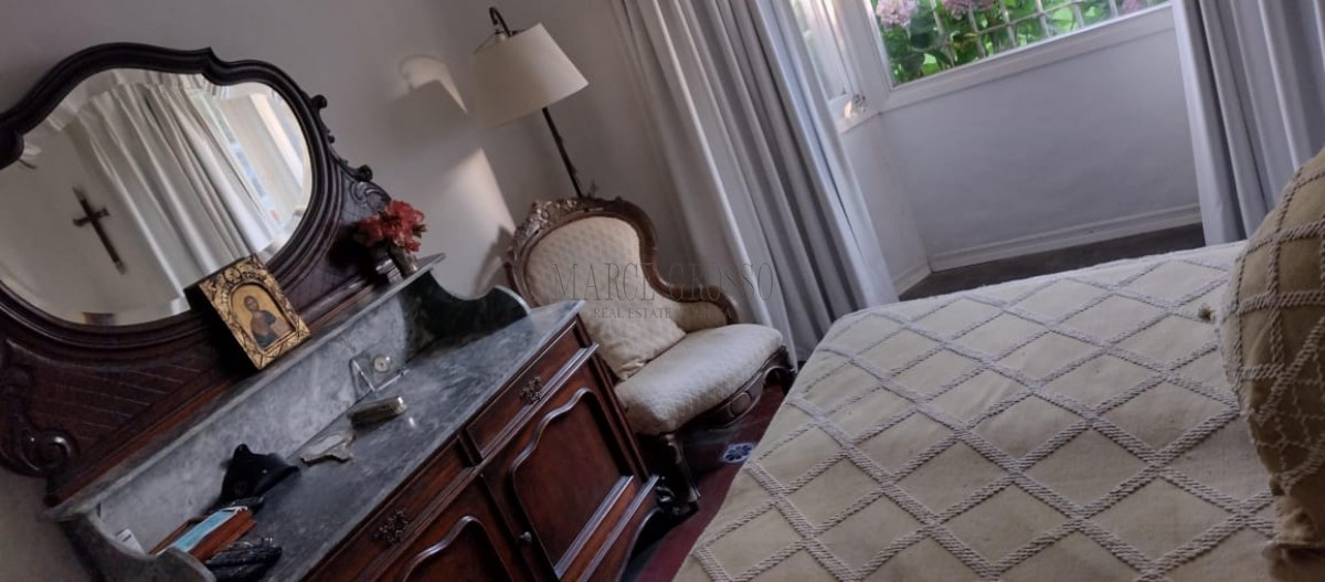 Casa ID.23 - Casa de 3 Dormitorios más Dependencia y Piscina, en Aidy Grill Punta del Este, Ubicada a pasos del Mar