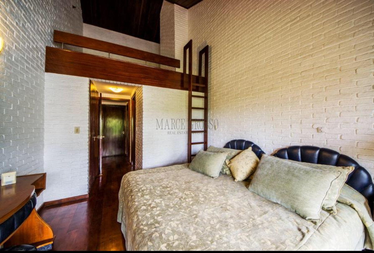 Casa ID.62 - Excelente Casa de 4 Dormitorios en Playa Mansa, Ideal para vivir todo el año