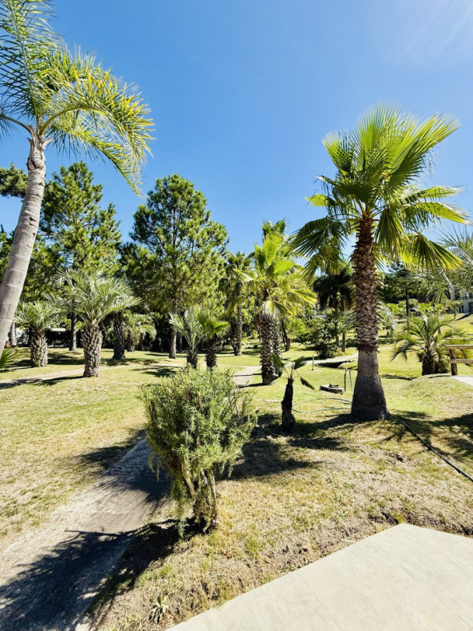 Apartamento ID.183 - Alquiler anual o invernal de apartamento dúplex con parrillero propio en Rincón del Indio