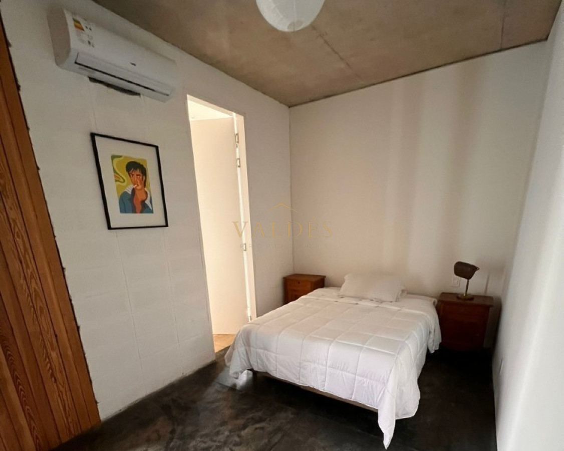 Casa ID.2653 - Venta y alquiler temporario de maravillosa casa a pasos del Mar con cinco dormitorios en suite, Punta Piedras, Manantiales