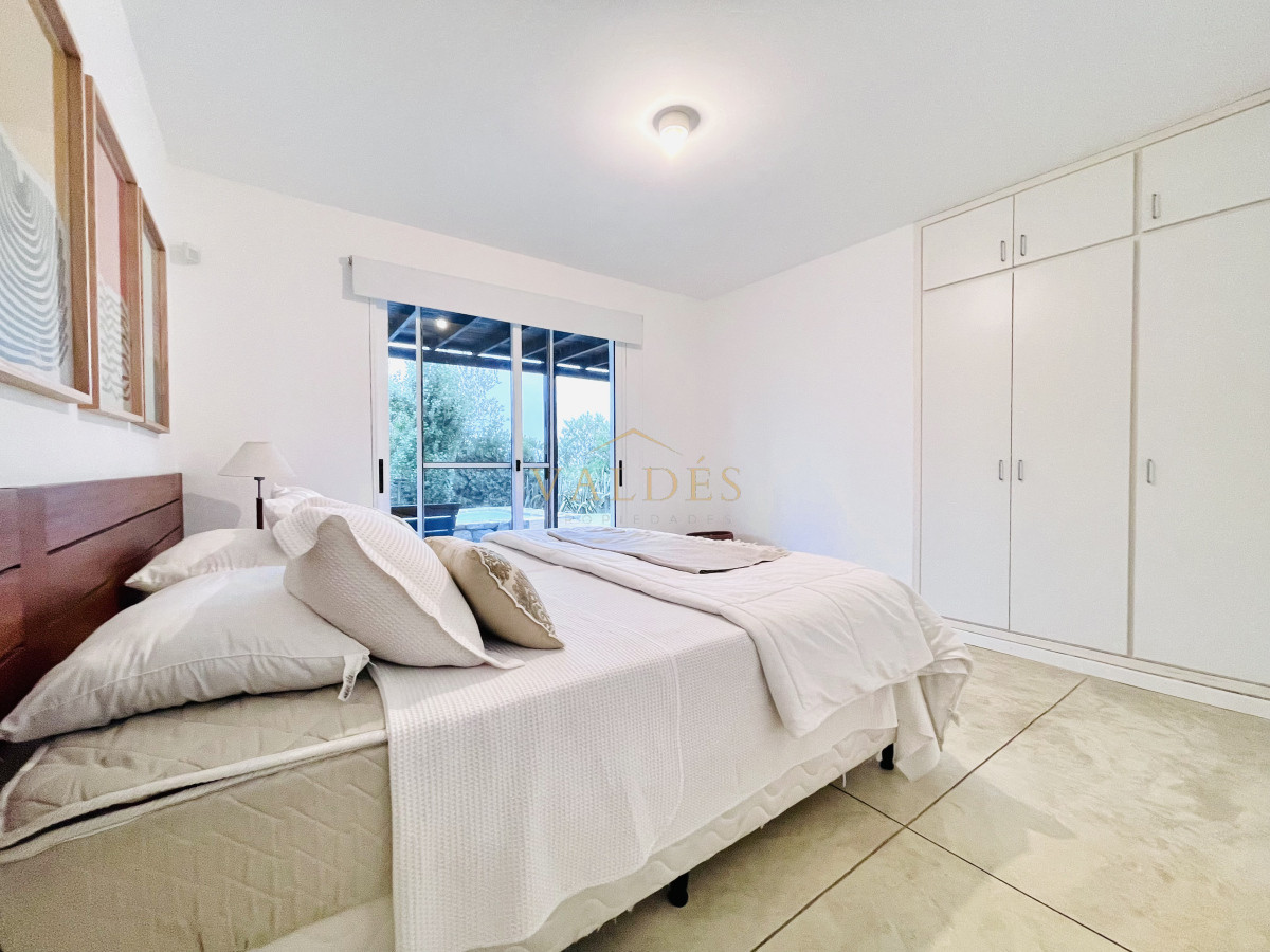 Casa ID.5017 - Excelente Casa de 5 Dormitorios en Manantiales, Punta del Este