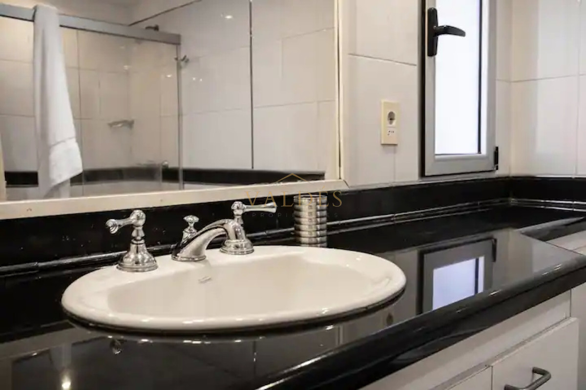 Casa ID.1909 - Casa de 4 Dormitorios y Piscina en San Rafael, Punta del Este