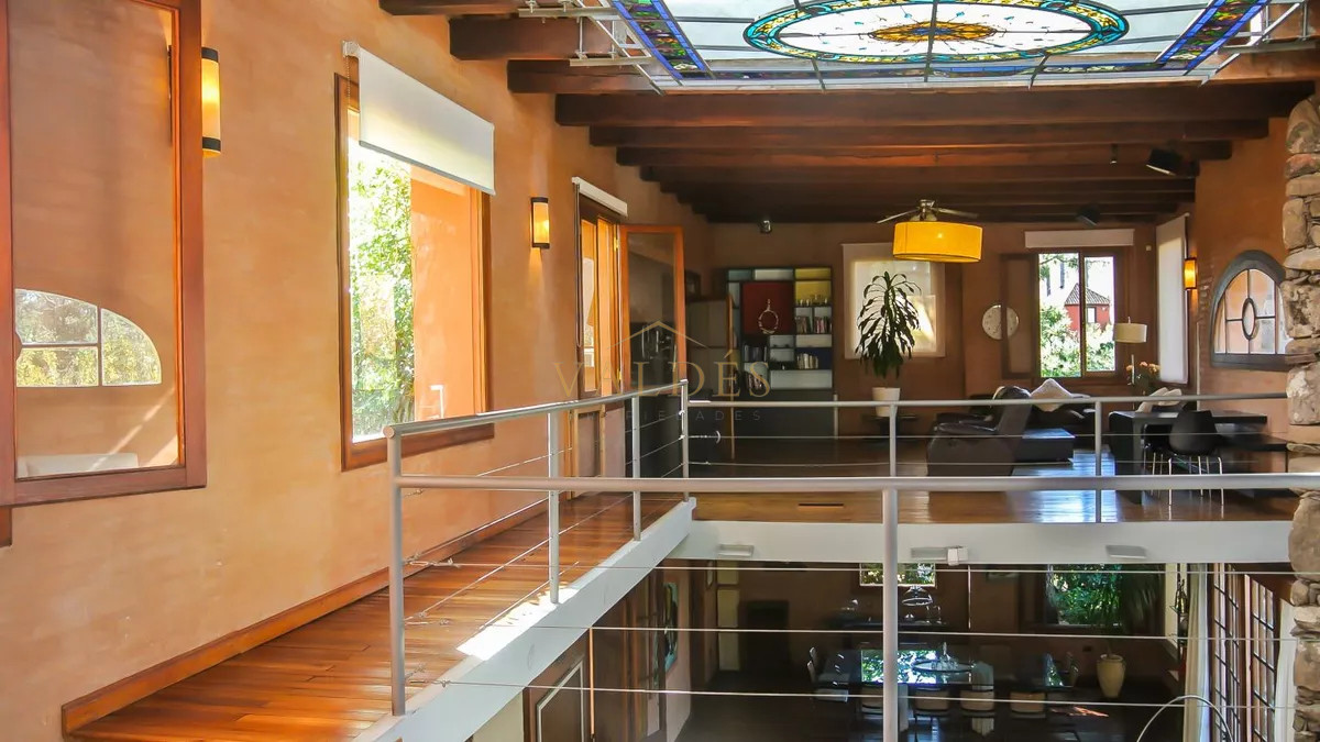 Casa ID.4999 - Excelente Casa de 5 Dormitorios, Piscina y Barbacoa en Barrio Privado, Punta del Este