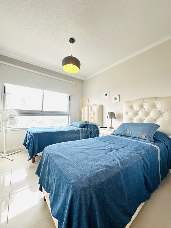 Apartamento ID.95 - Apartamento de 3 Dormitorios en Venta, Ocean Drive Punta del Este
