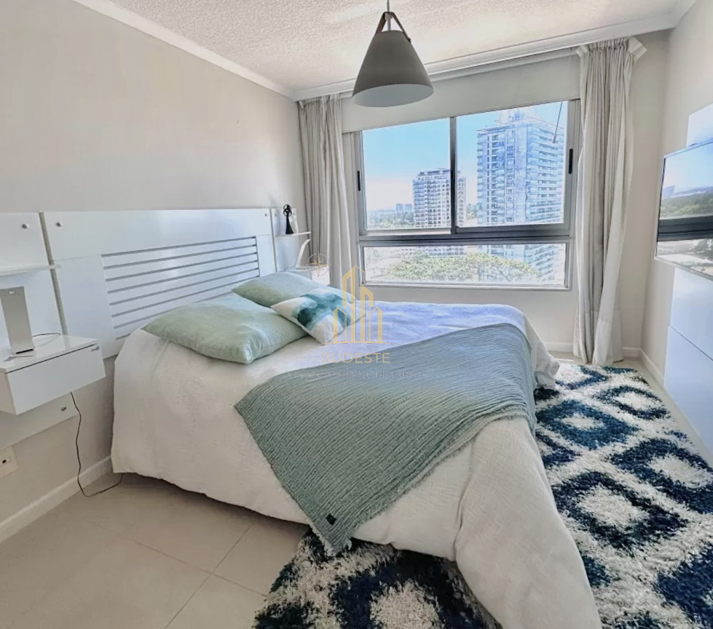 Apartamento ID.95 - Apartamento de 3 Dormitorios en Venta, Ocean Drive Punta del Este