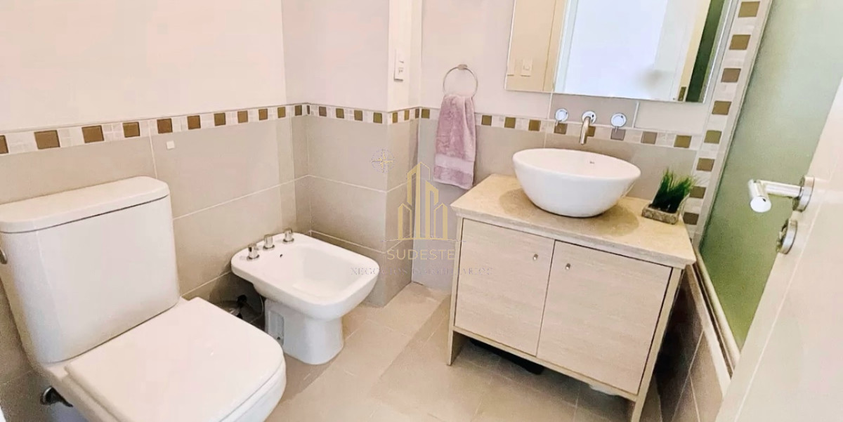Apartamento ID.95 - Apartamento de 3 Dormitorios en Venta, Ocean Drive Punta del Este