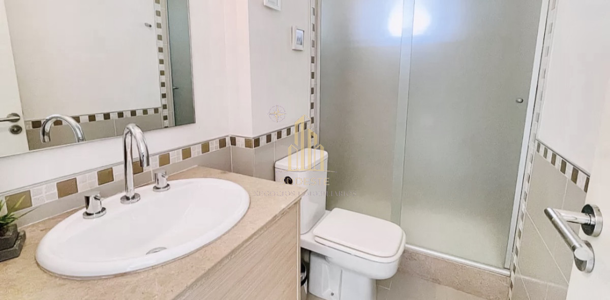 Apartamento ID.95 - Apartamento de 3 Dormitorios en Venta, Ocean Drive Punta del Este