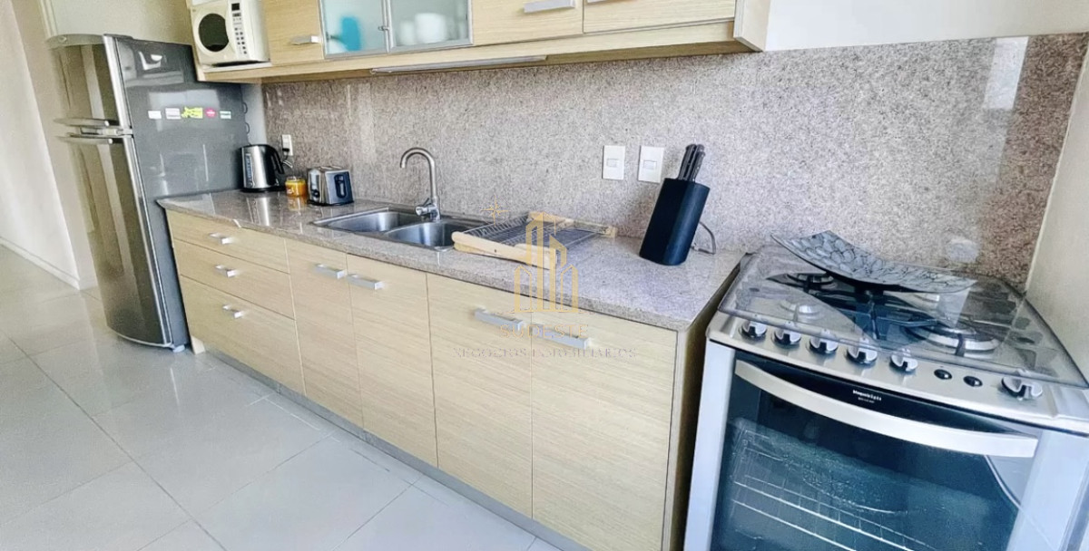 Apartamento ID.95 - Apartamento de 3 Dormitorios en Venta, Ocean Drive Punta del Este