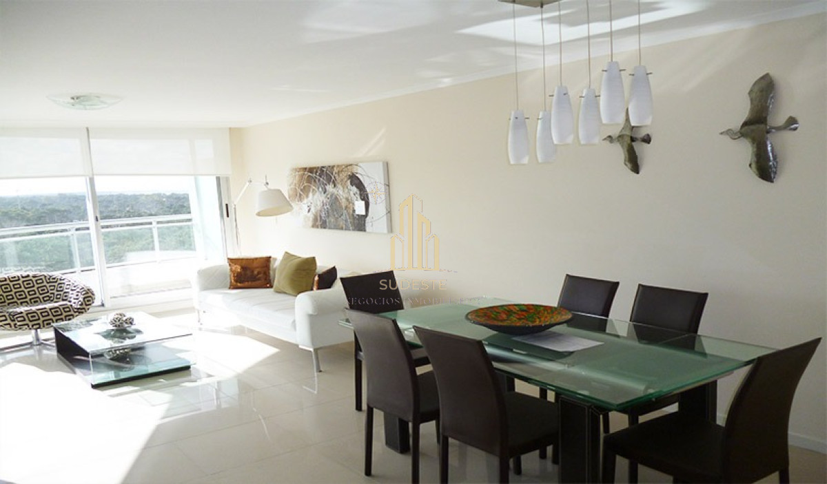 Apartamento ID.95 - Apartamento de 3 Dormitorios en Venta, Ocean Drive Punta del Este