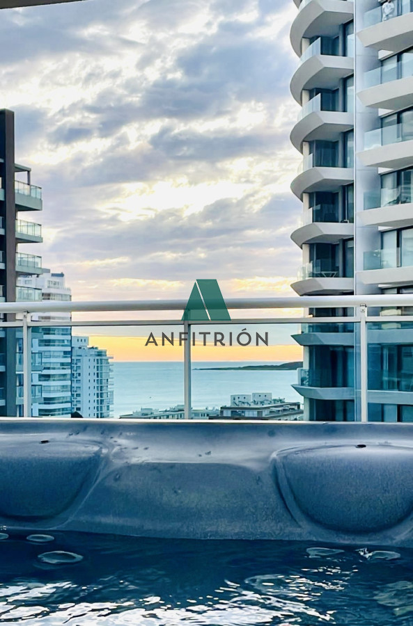 Apartamento ID.180 - Apartamento de 1 Dormitorio en Torre con Servicios, Cerca del Mar - Alquiler Anual, Punta del Este