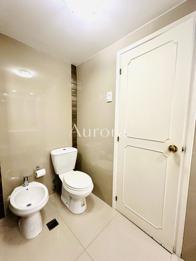 Apartamento ID.40 - Venta de apartamento en Península de Punta del este con 3 dormitorios y 2 baños reciclado 