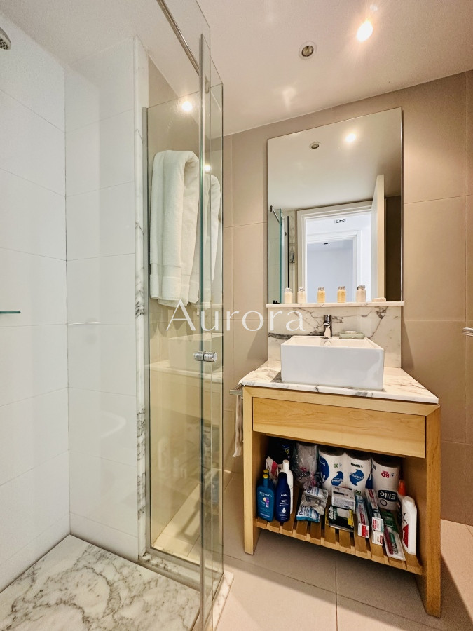 Apartamento ID.31 - Venta y Alquiler temporario de apartamento moderno de dos dormitorios con parrillero en Punta Ballena