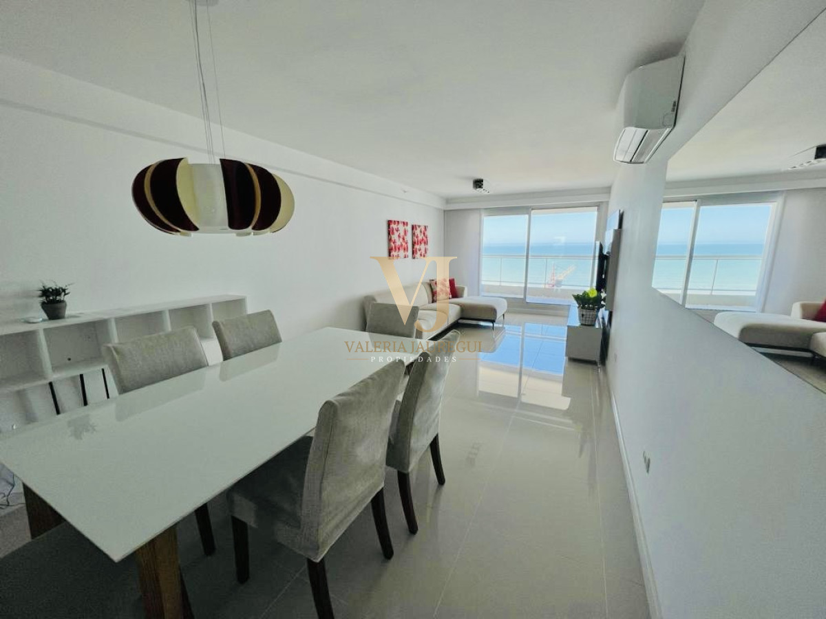 Apartamento ID.747 - Alquiler temporario de Apartamento de 2 Dormitorios con Parrillero en torre Premium, Playa Brava