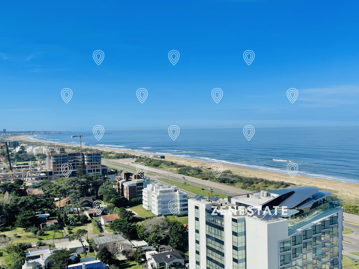 Apartamento con Vista al Mar de 3 Dormitorios y Dependencia + Parrillero en Playa Brava, Punta del Este  - ZEN6041A