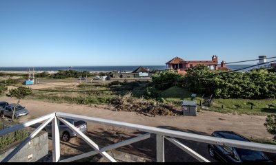 Excelente Casa de 4 Dormitorios con Piscina y Parrillero en Montoya, La Barra
