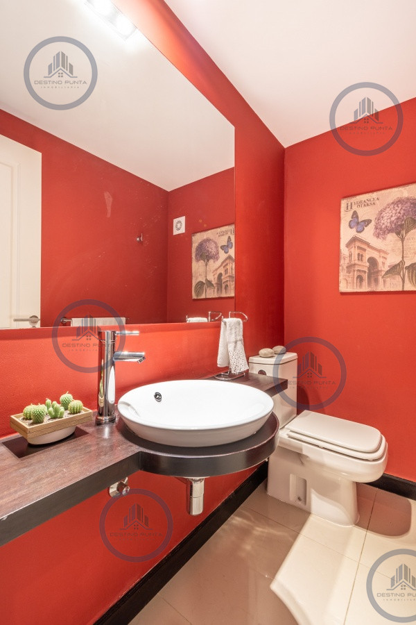 Apartamento ID.89 - Oportunidad Moderno Apartamento de 3 Dormitorio y Dependencia Frente al Mar, Playa Brava