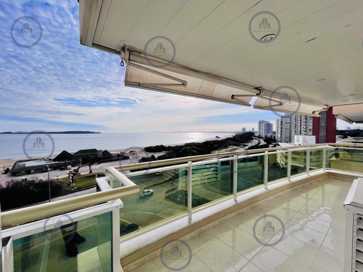 Apartamento ID.79 - Apartamento de 3 Dormitorios sobre Playa Mansa, en Venta y Alquiler, Punta del Este
