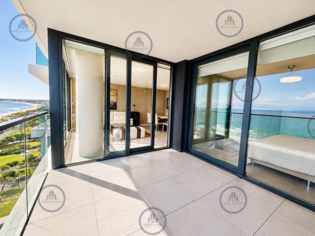 Apartamento ID.1122 - Moderno Apartamento de 2 Dormitorios en Torre Venetian sobre Playa Mansa