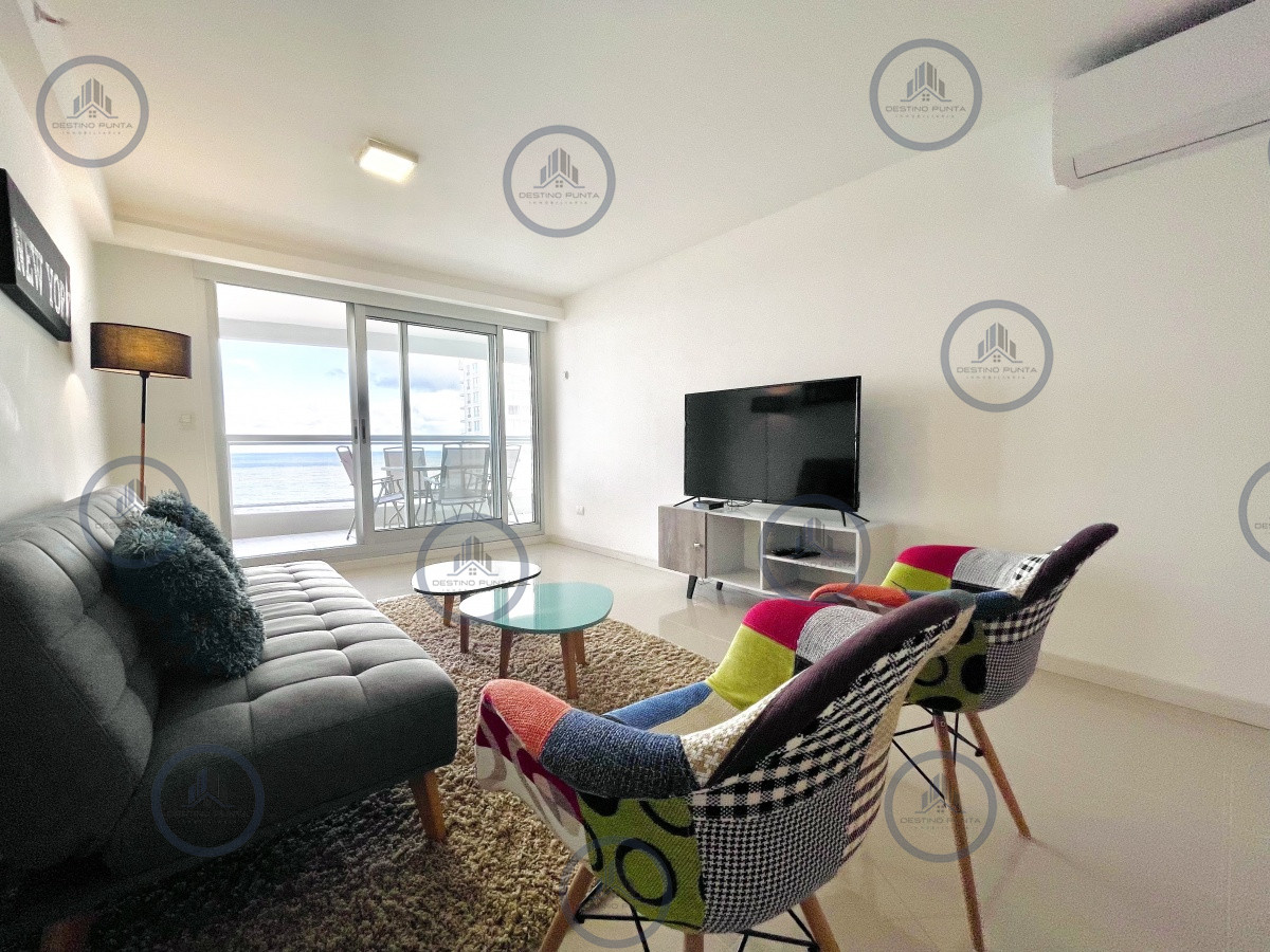 Apartamento ID.801 - Apartamento de 2 Dormitorios y Parrillero con Vista al Mar en Playa Brava, Look Tower