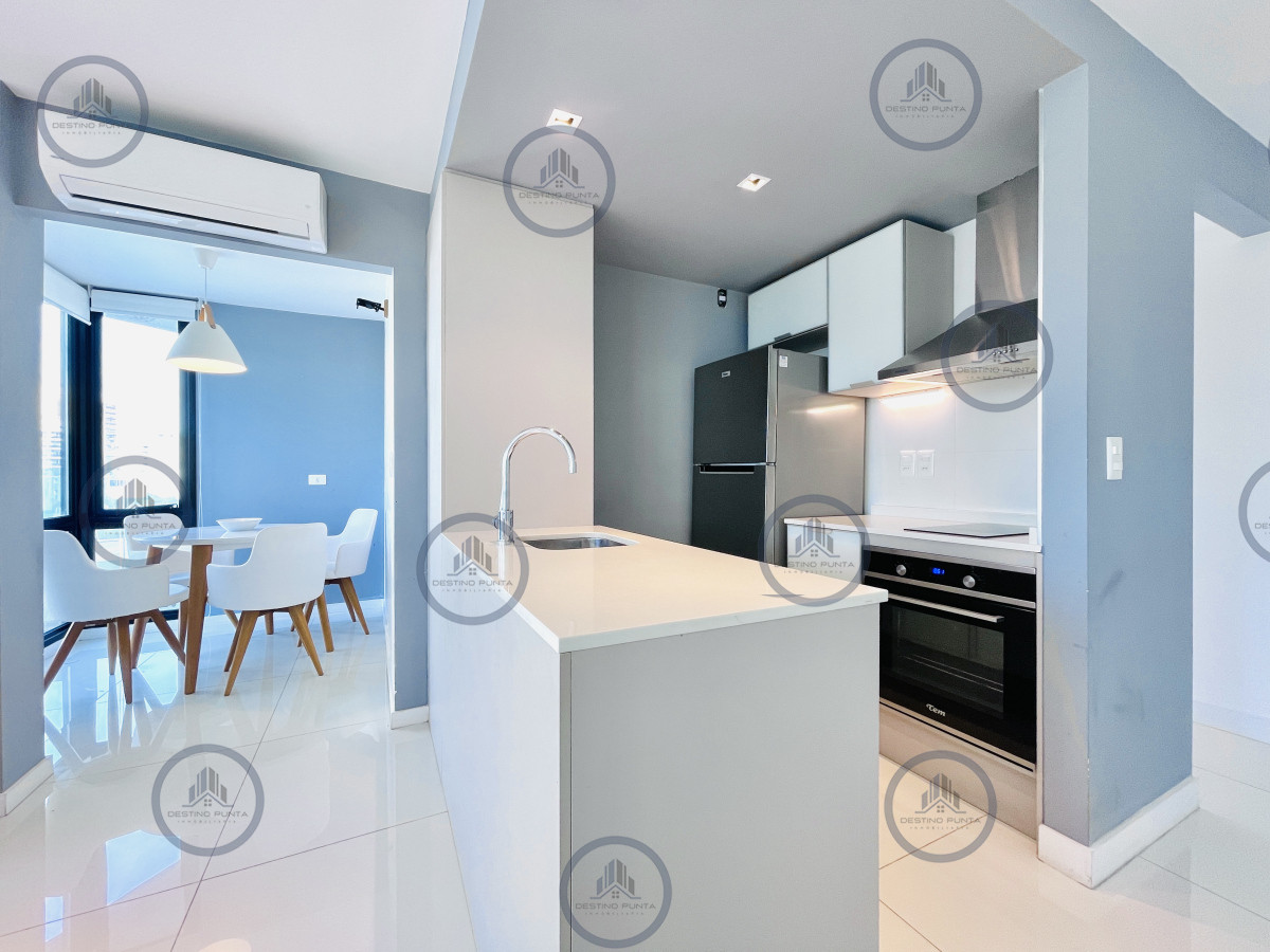 Apartamento ID.2710 - Alquiler Anual, Apartamento de 1 Dormitorio entre playas Mansa y Brava
